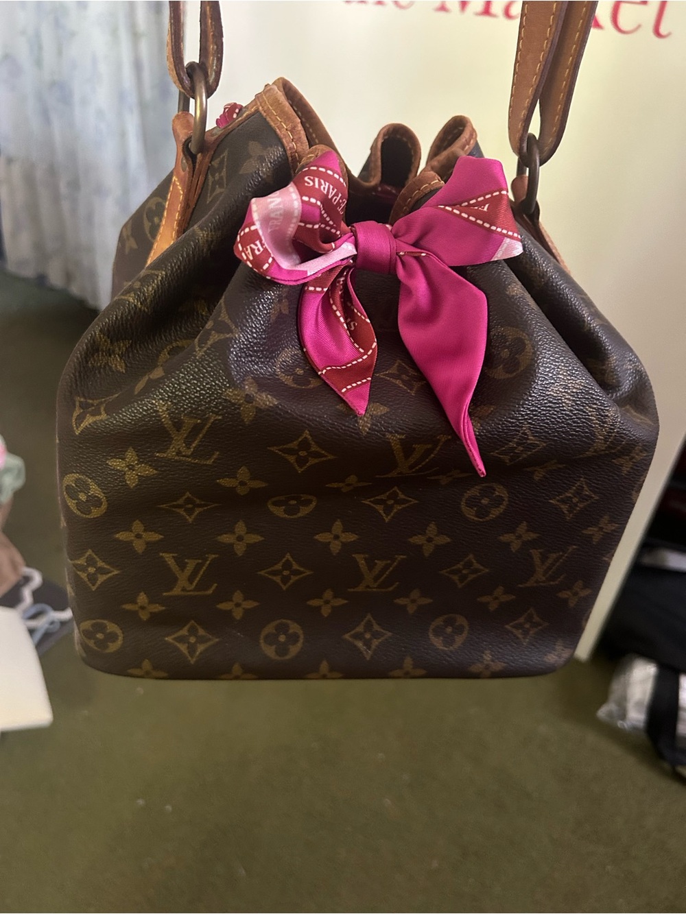 Louis Vuitton Vintage Noe Petit